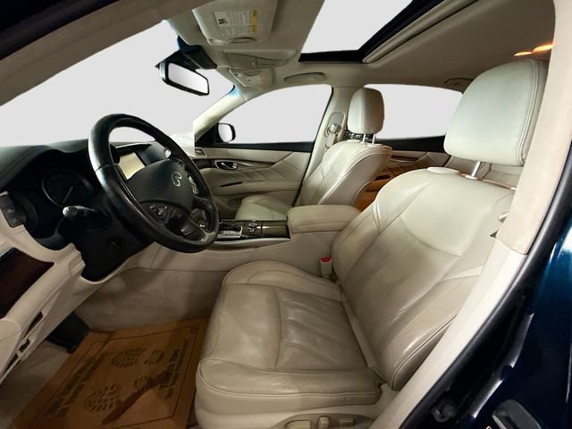 Used 2015 INFINITI Q70 L 3.7 w/ Deluxe Touring Package image 22