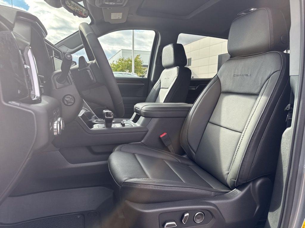 New 2026 GMC Sierra 1500 Denali w/ Denali Reserve Package AWD/4WD image 20