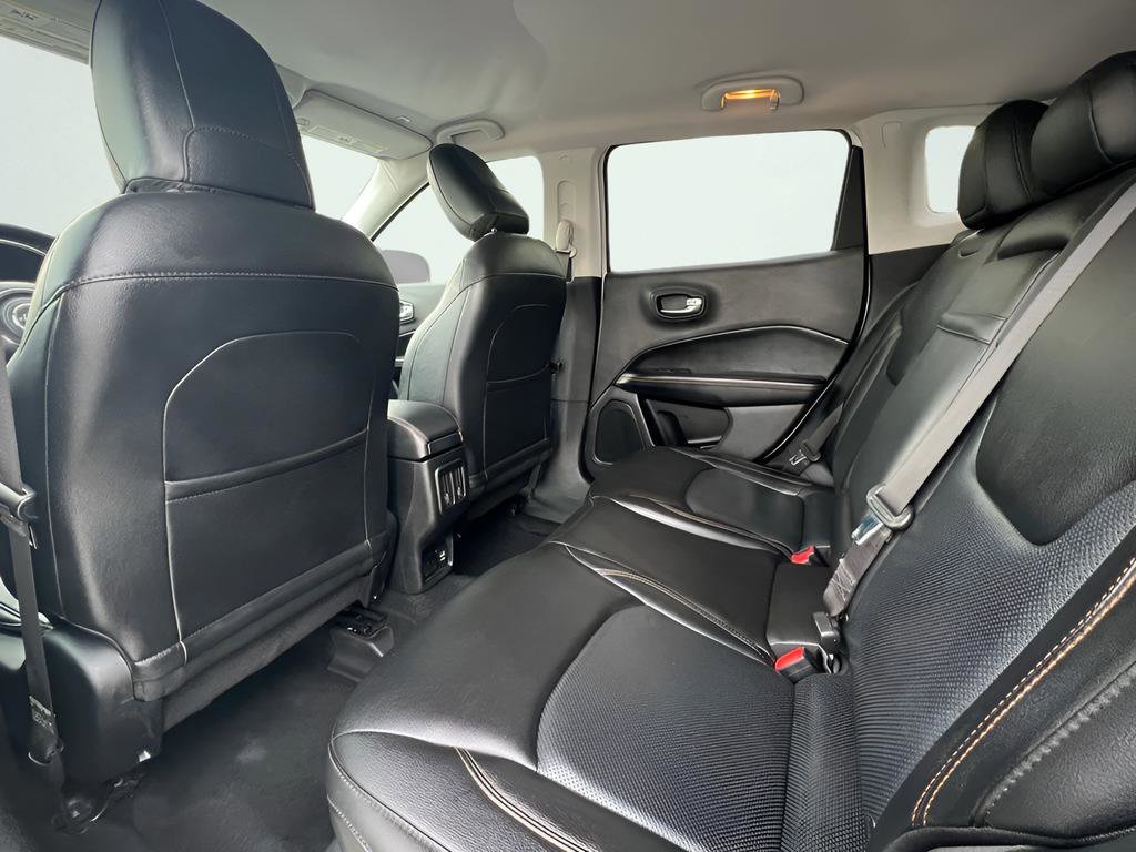 Used 2018 Jeep Compass Limited w/ Safe & Security Group FWD image 18