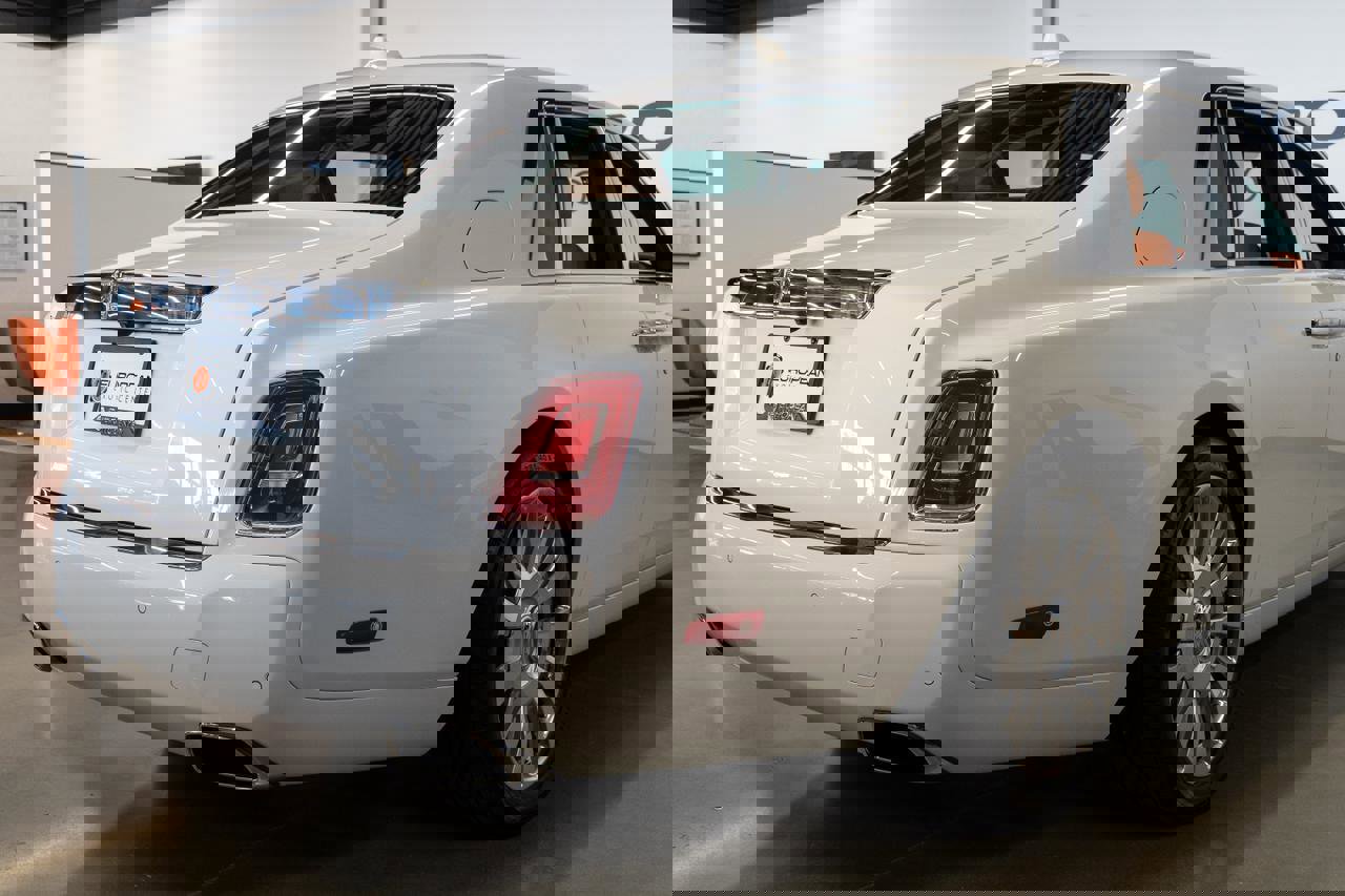 Used 2022 Rolls-Royce Phantom Sedan w/ The Phantom Package image 34