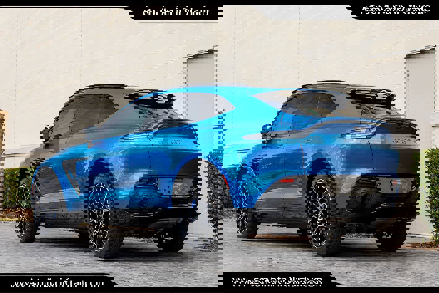 Used 2021 Aston Martin DBX image 39