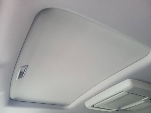 Used 2023 Honda Odyssey Touring image 38