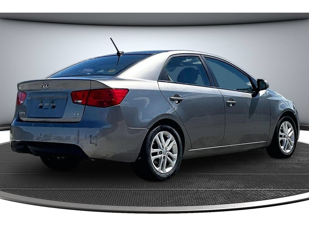 Used 2012 Kia Forte EX w/ Premium Pkg FWD image 17