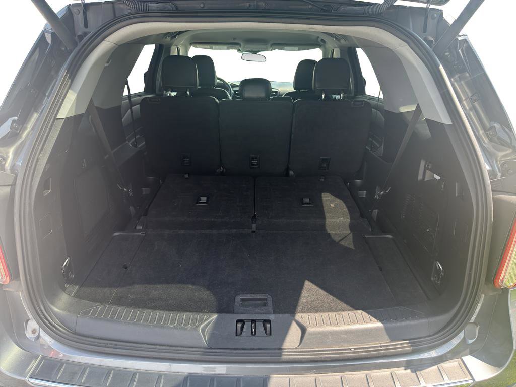Used 2023 Ford Explorer Limited image 8