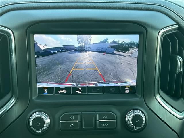 Certified 2022 GMC Sierra 2500 AT4 w/ Gooseneck/5TH Wheel Package AWD/4WD image 28