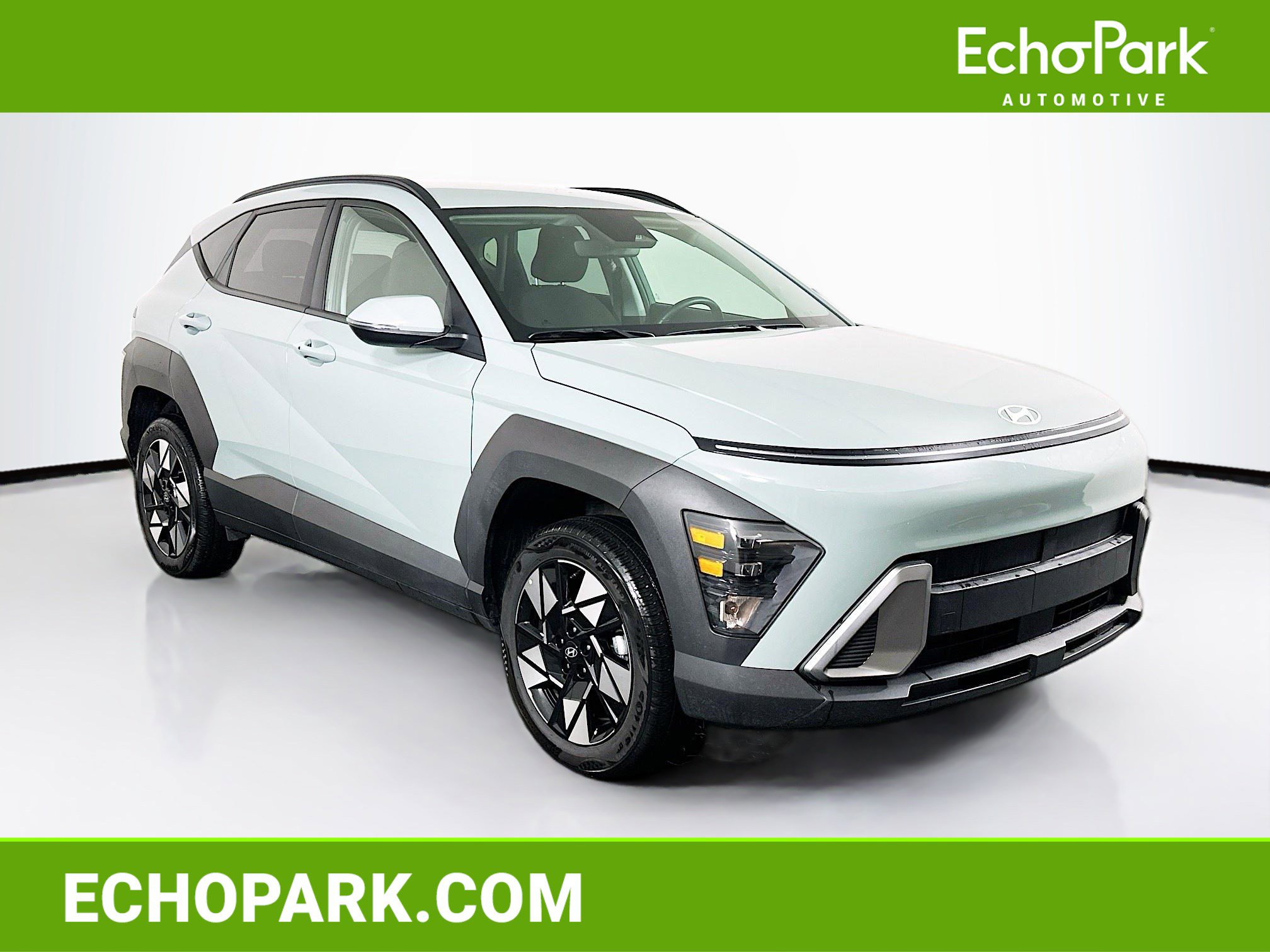 Used 2025 Hyundai Kona SEL image 1