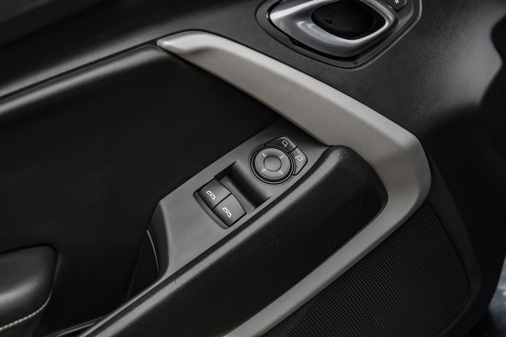 Used 2022 Chevrolet Camaro SS image 40