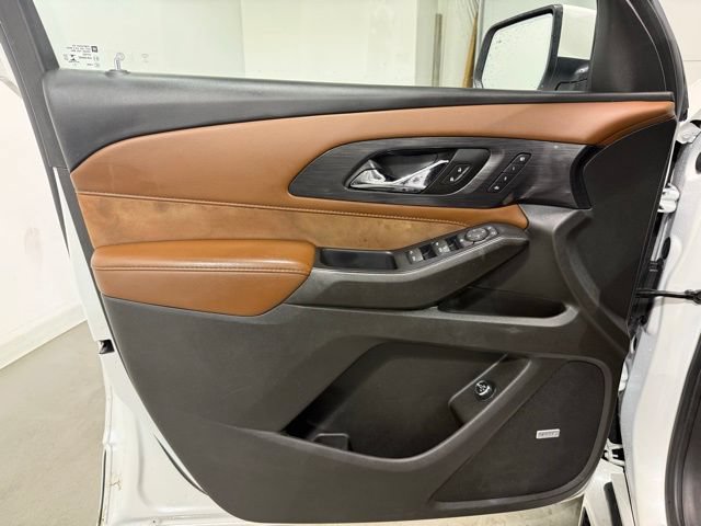 Certified 2021 Chevrolet Traverse High Country w/ LPO, Floor Liner Package AWD/4WD image 12