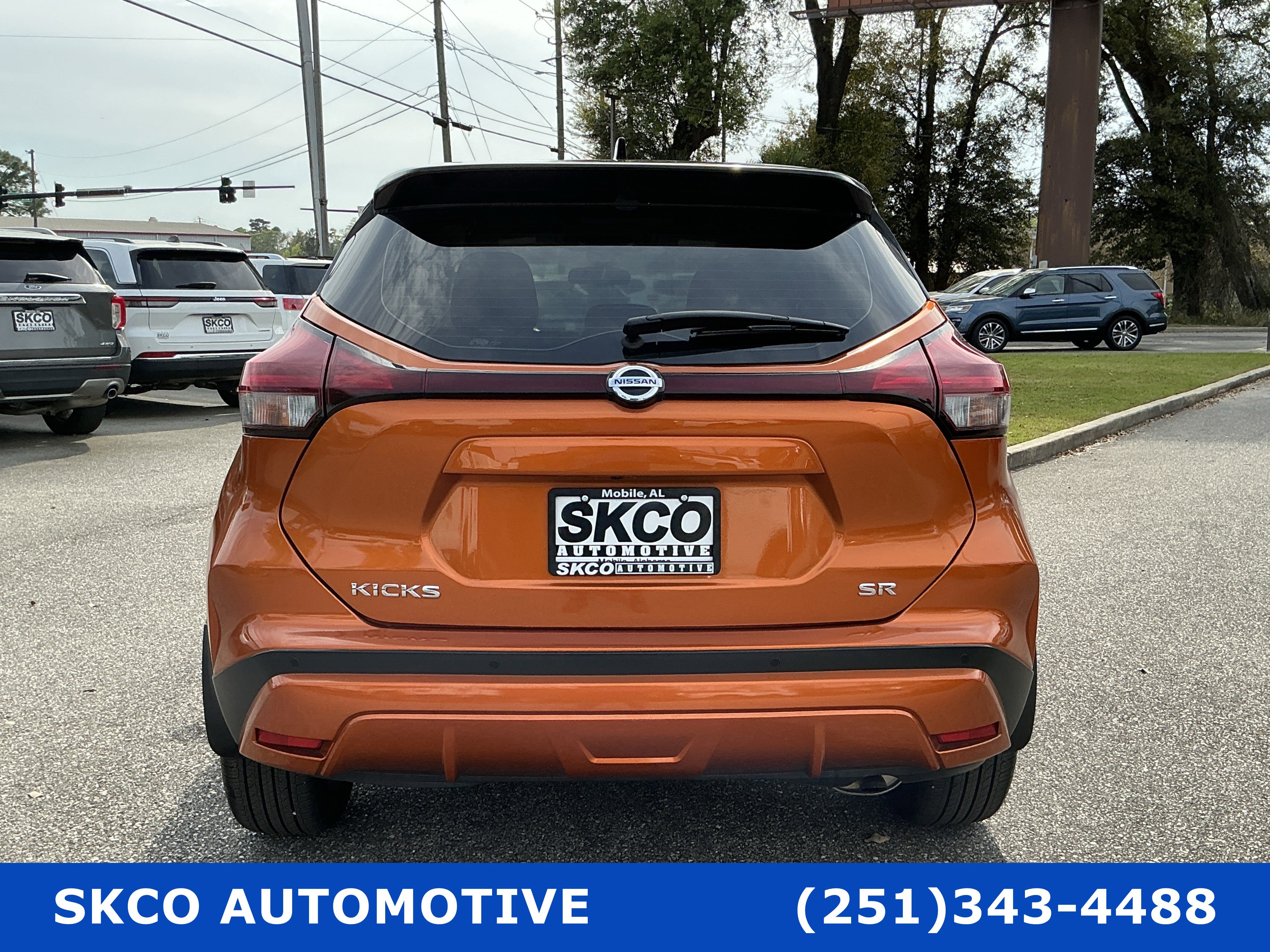 Used 2021 Nissan Kicks SR FWD image 4