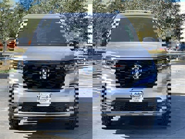 New 2025 Honda Pilot TrailSport image 8