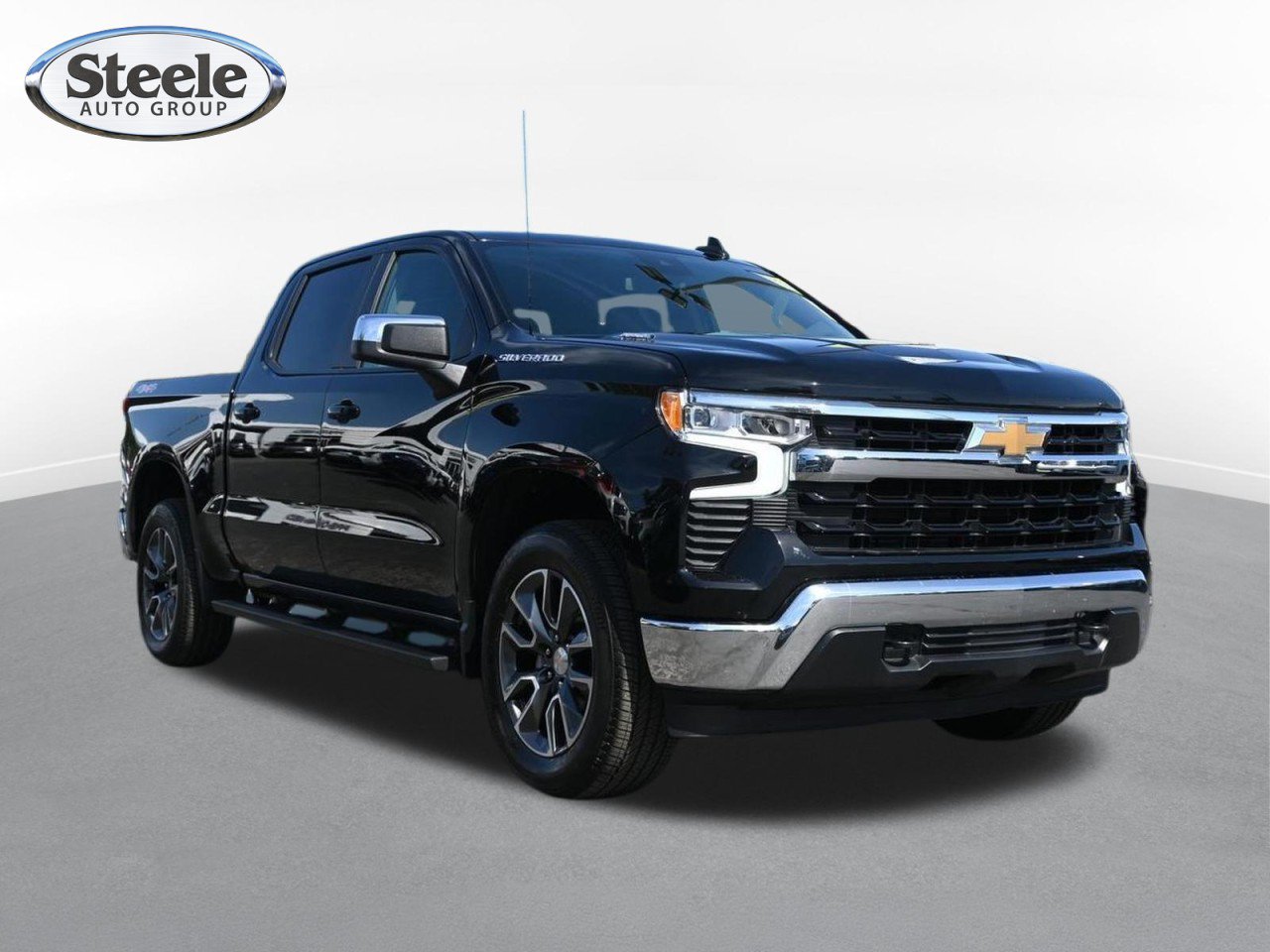 Certified 2024 Chevrolet Silverado 1500 LT AWD/4WD image 3