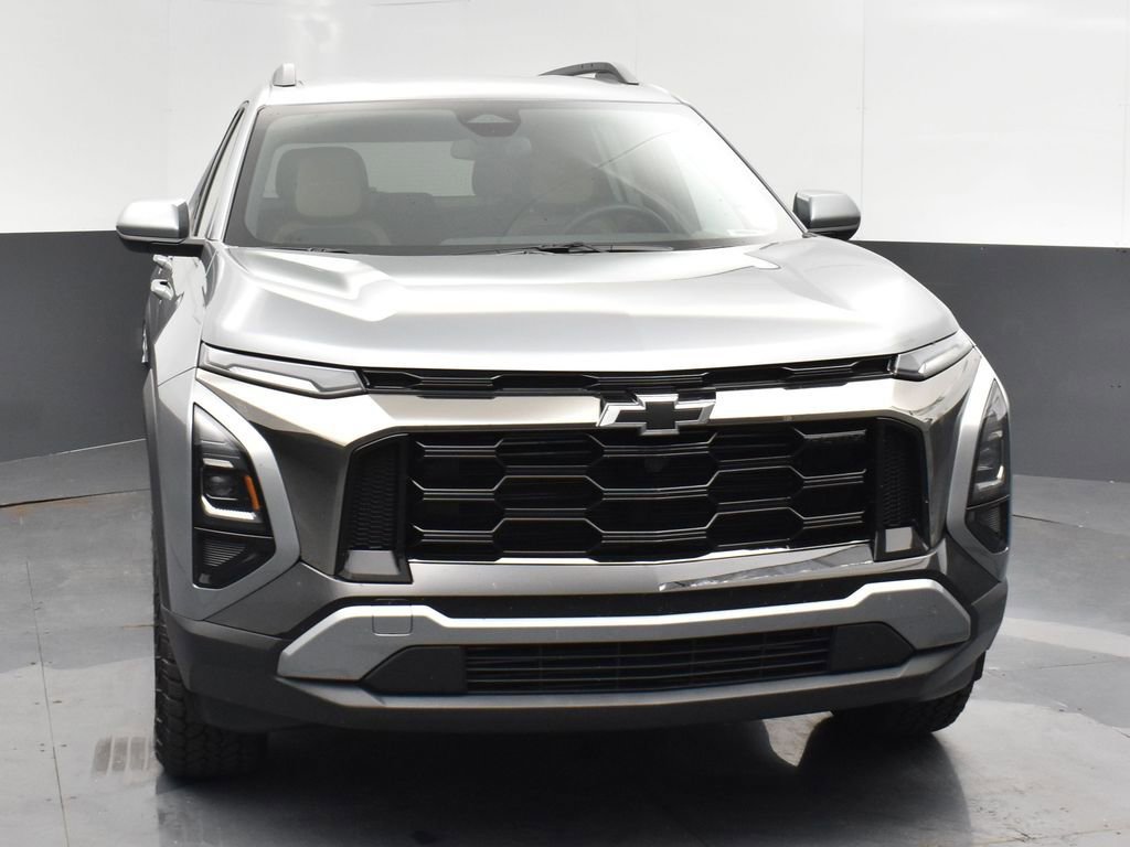 Used 2025 Chevrolet Equinox ACTIV image 1