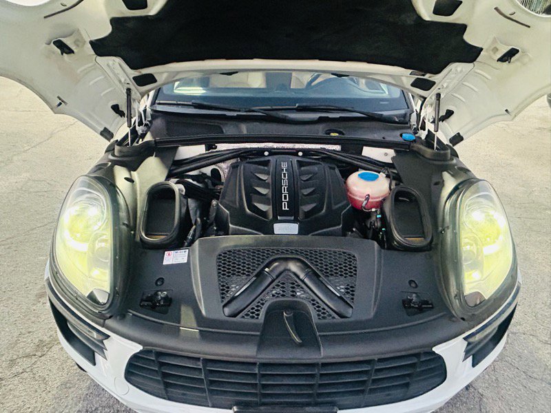Used 2017 Porsche Macan S AWD/4WD image 14