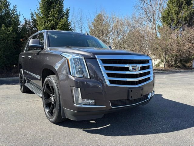 Used 2016 Cadillac Escalade Luxury image 11