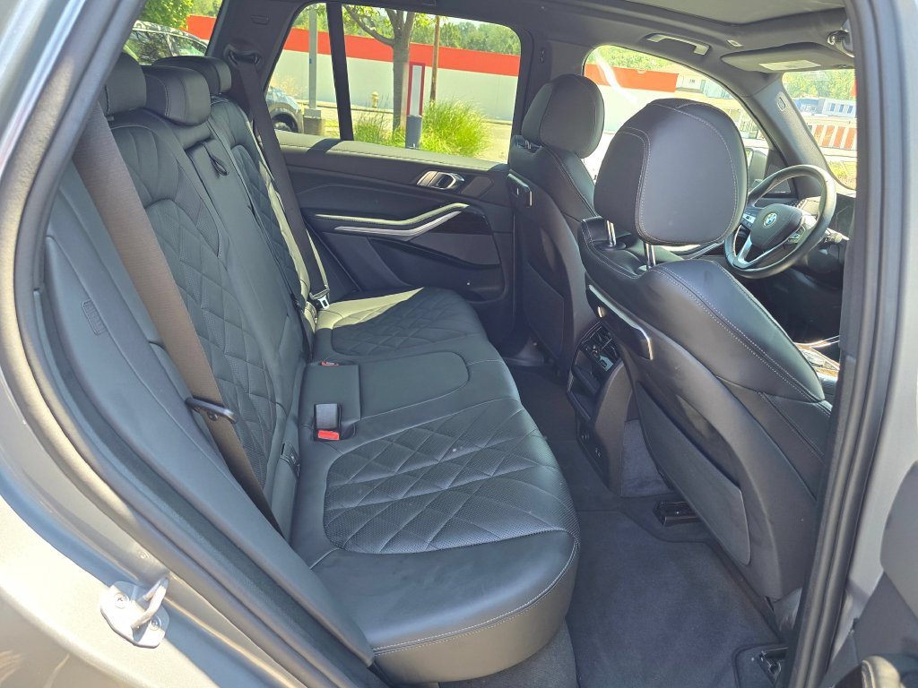 Used 2026 BMW X5 xDrive40i AWD/4WD image 12