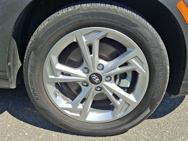 Used 2023 Hyundai Kona SEL AWD/4WD image 8