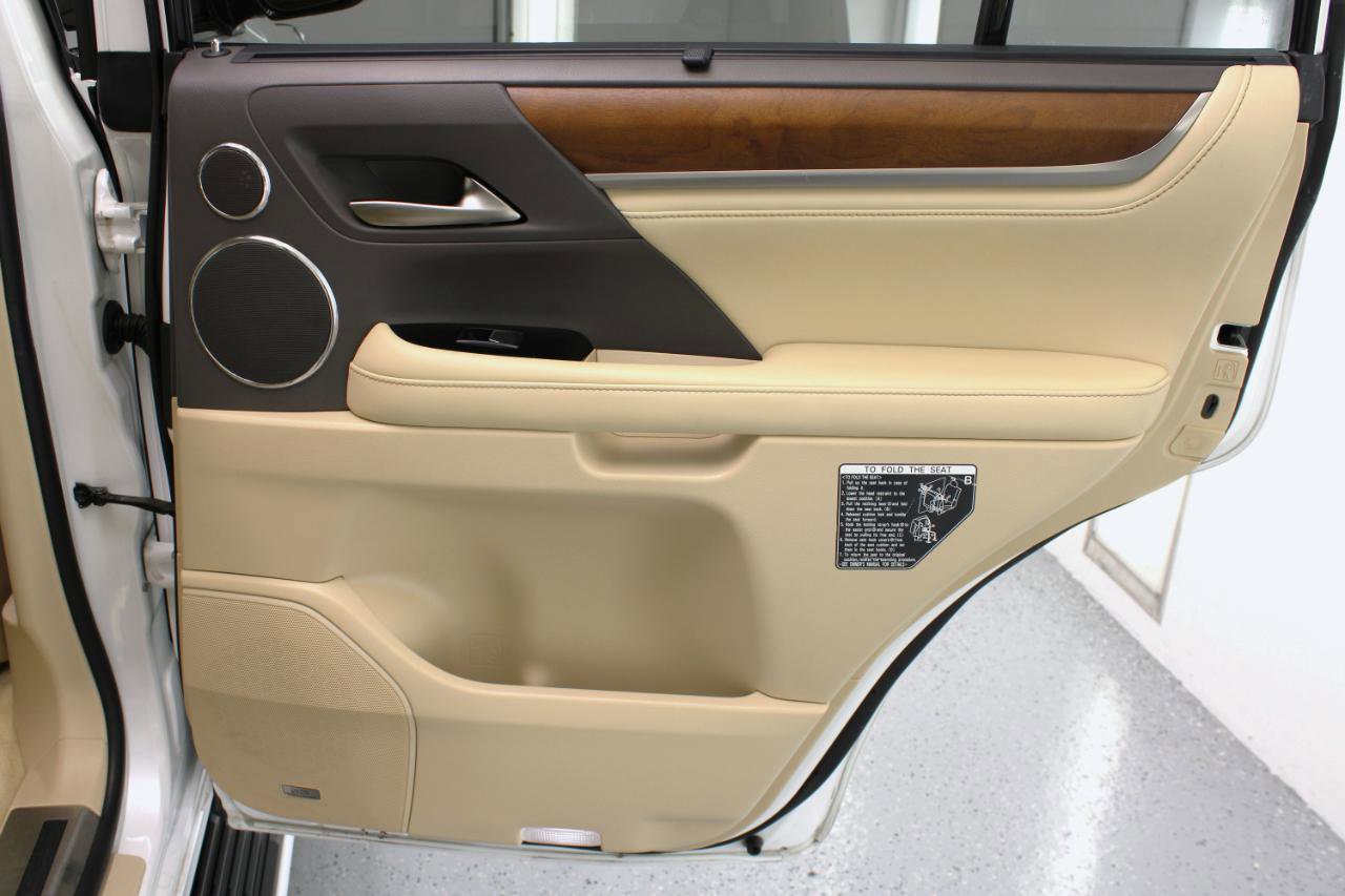 Used 2017 Lexus LX 570 4WD w/ Luxury Package image 50