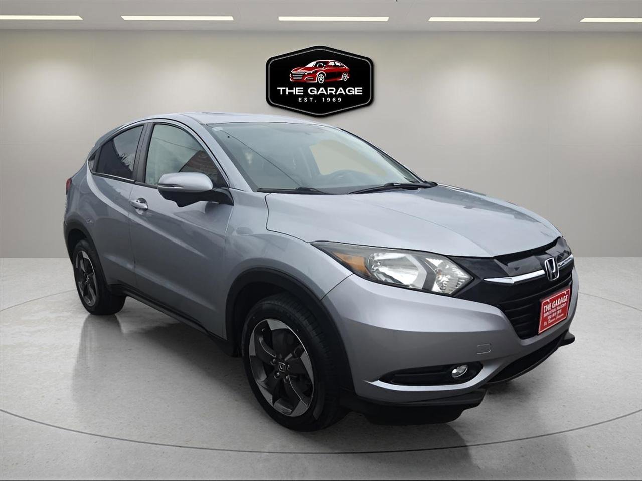 Used 2018 Honda HR-V EX image 8