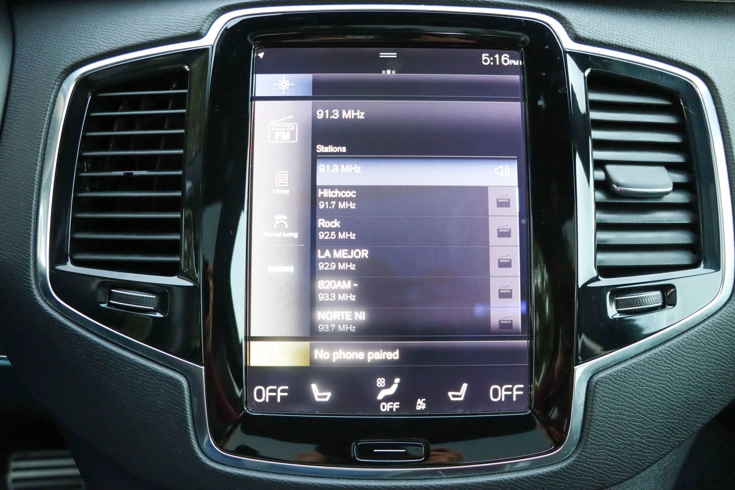 Used 2018 Volvo XC90 T6 R-Design w/ Convenience Package image 39