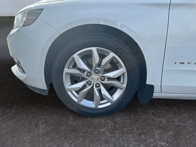 Used 2019 Chevrolet Impala LT w/ LT Convenience Package image 14