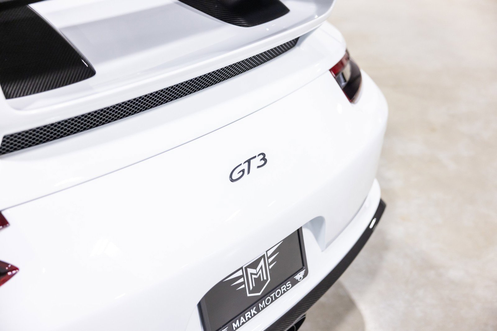 Used 2018 Porsche 911 GT3 image 9