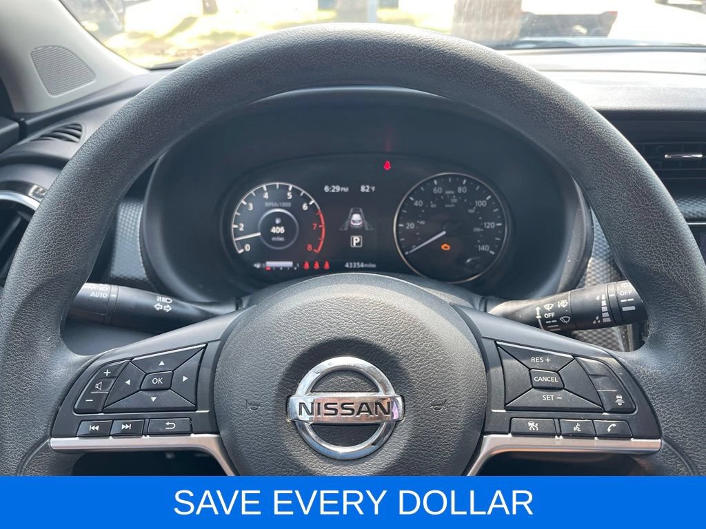 Used 2021 Nissan Kicks SV FWD image 8