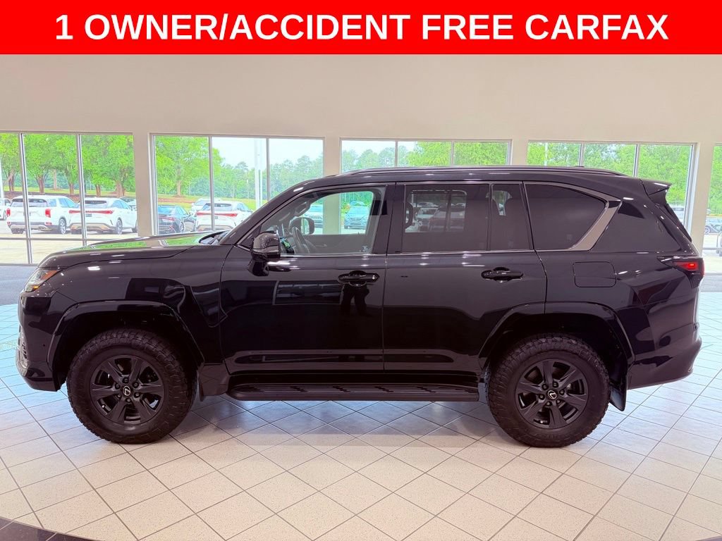 Certified 2025 Lexus LX 700h Overtrail AWD/4WD image 4