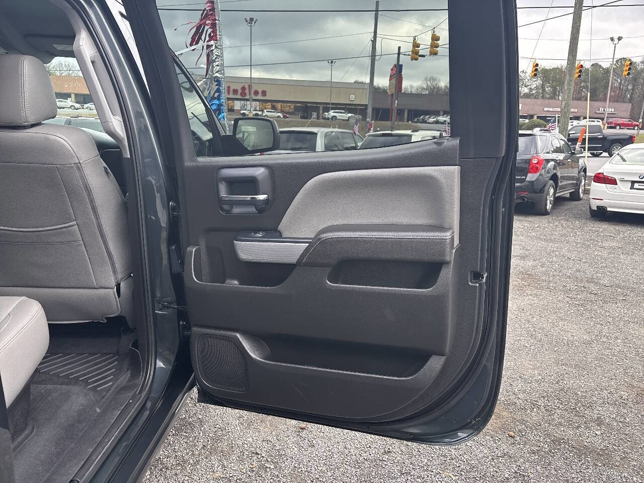 Used 2017 Chevrolet Silverado 1500 LT w/ All Star Edition image 15