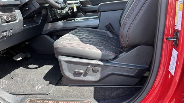 New 2025 Ford F250 Lariat w/ Lariat Ultimate Package image 33