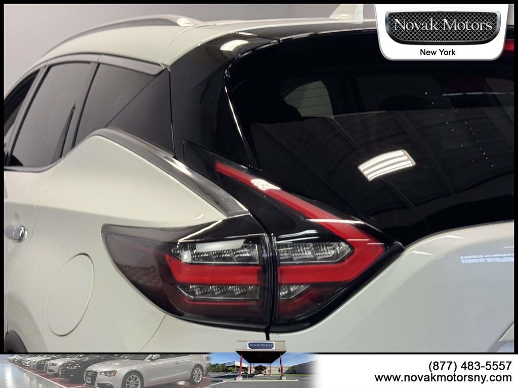Used 2023 Nissan Murano Platinum w/ Cargo Package AWD/4WD image 10