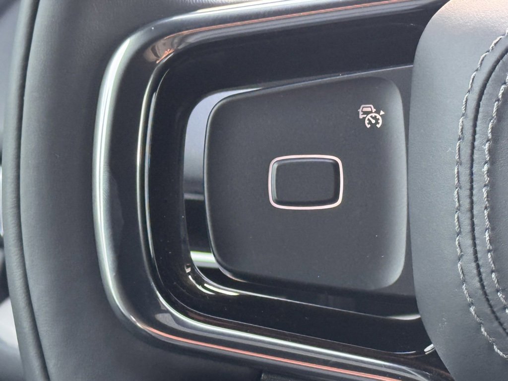 New 2025 Lincoln Navigator Reserve w/ Jet Appearance Package image 23