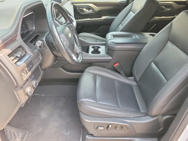 Used 2024 Chevrolet Suburban LT RWD image 15