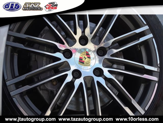 Used 2016 Porsche Panamera RWD image 7