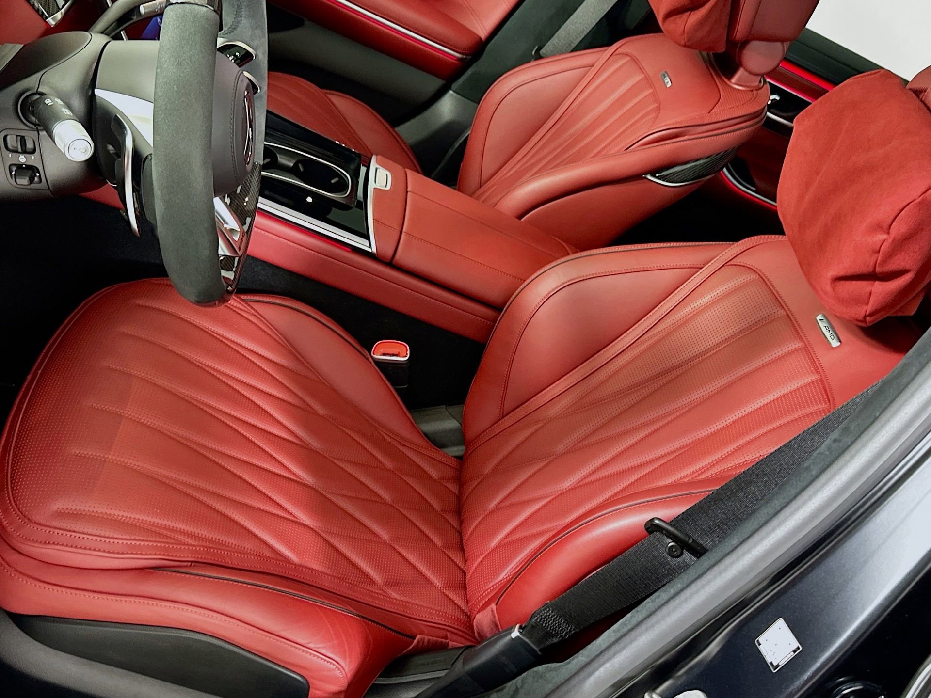 Used 2025 Mercedes-Benz S 63 AMG S image 21