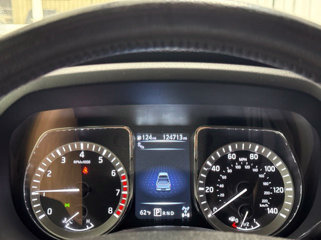 Used 2018 Nissan Titan SV w/ SV Convenience Package AWD/4WD image 6