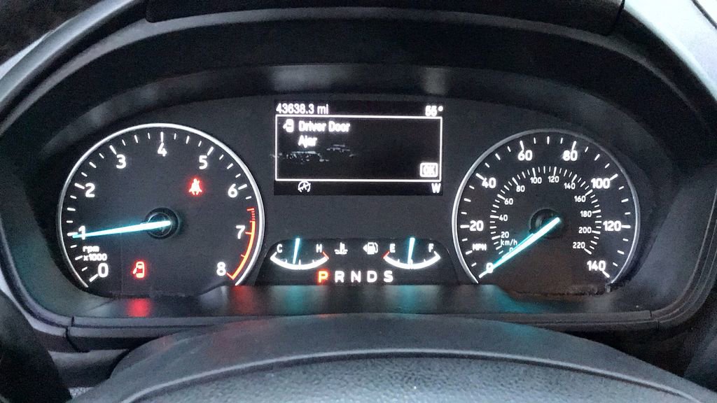 Certified 2019 Ford EcoSport SE w/ SE Convenience Package image 25