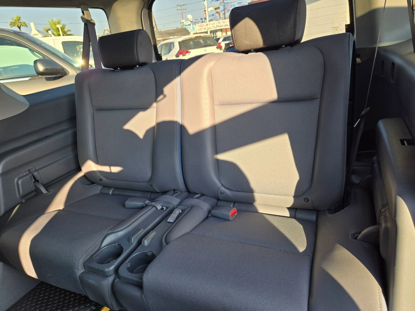 Used 2004 Honda Element EX image 12