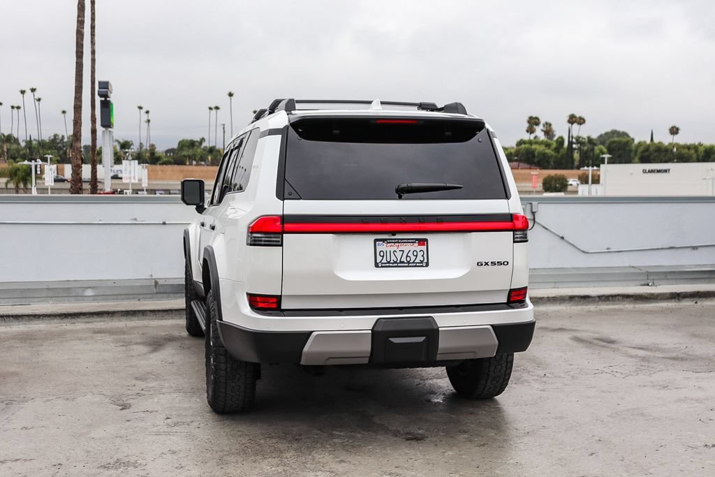Used 2025 Lexus GX 550 AWD/4WD image 7