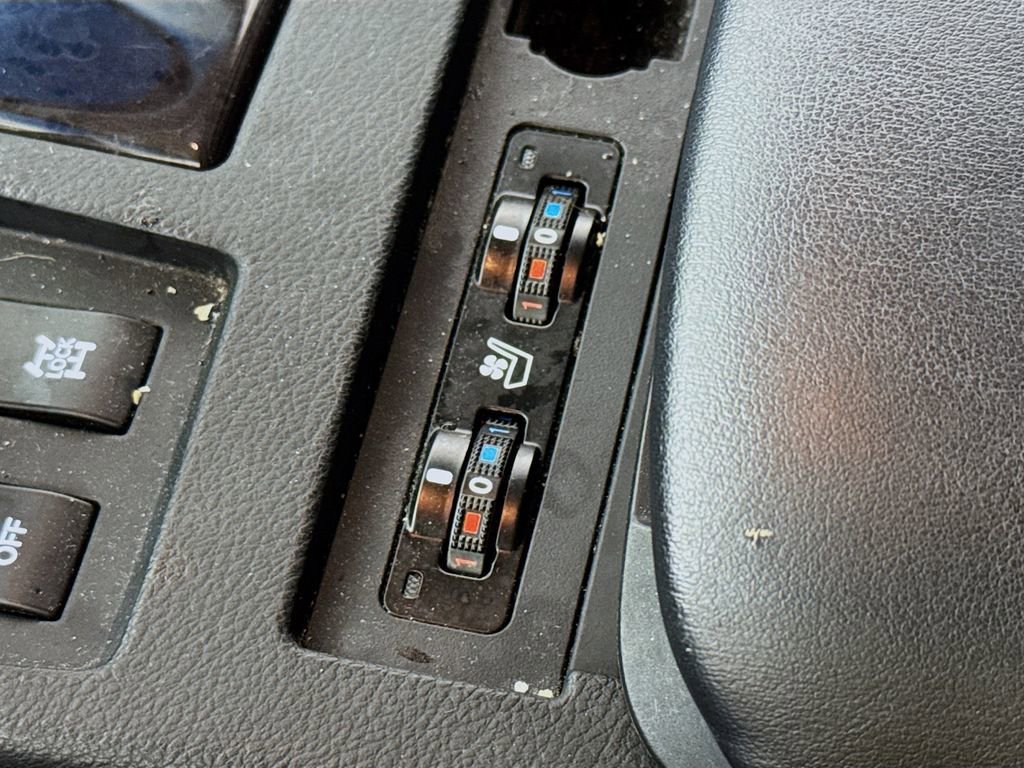 Used 2013 Lexus RX 350 AWD w/ Premium Pkg image 19