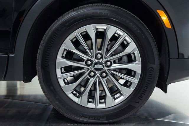 Used 2025 Cadillac XT4 Premium Luxury image 26