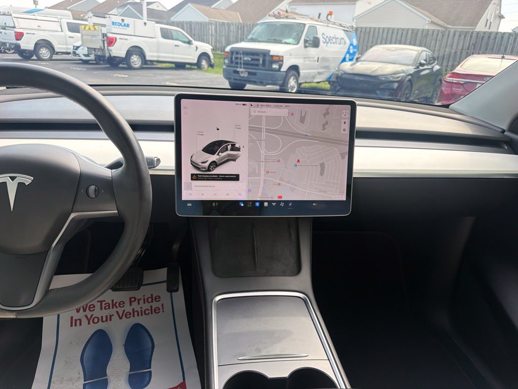 Used 2021 Tesla Model Y Long Range AWD/4WD image 18