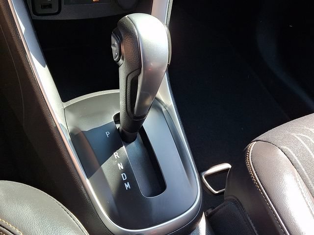 Used 2019 Chevrolet Trax LT w/ LT Convenience Package FWD image 14