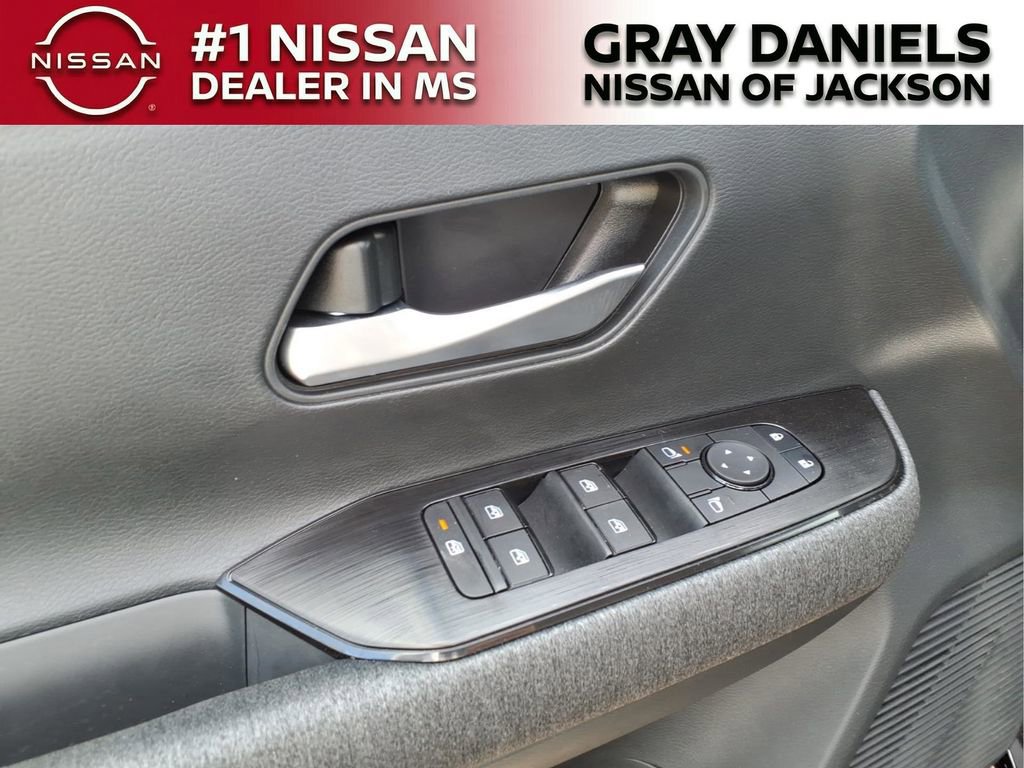 New 2026 Nissan Kicks SV w/ Cold Weather Package image 11