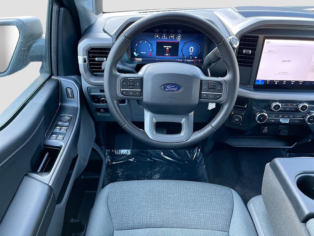 Used 2025 Ford F150 XLT w/ Equipment Group 301A Standard AWD/4WD image 26