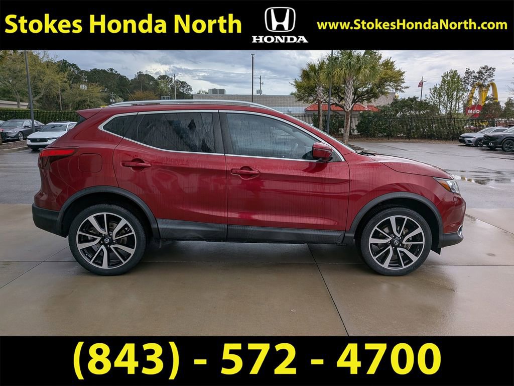 Used 2019 Nissan Rogue Sport SL w/ Premium Package image 3