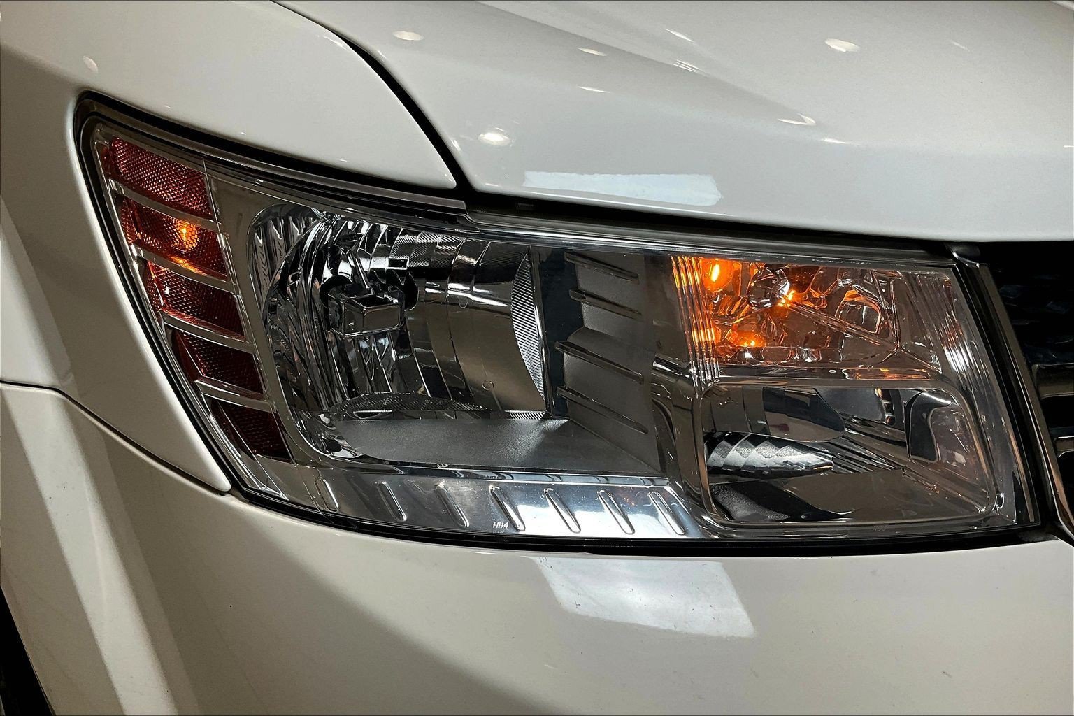 Used 2019 Dodge Journey SE w/ Connectivity Group FWD image 30