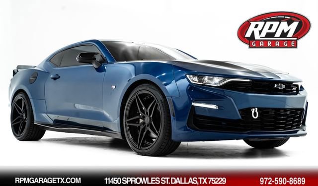 Used 2022 Chevrolet Camaro SS RWD image 1
