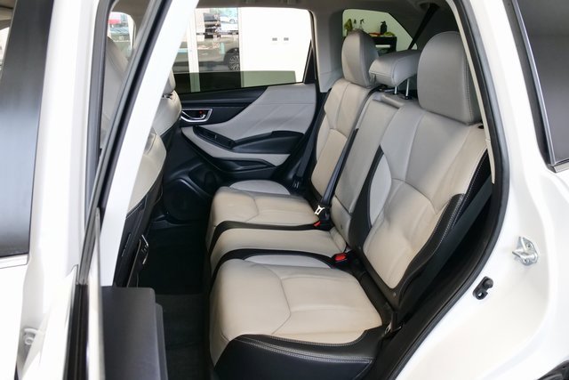Used 2024 Subaru Forester Limited image 12