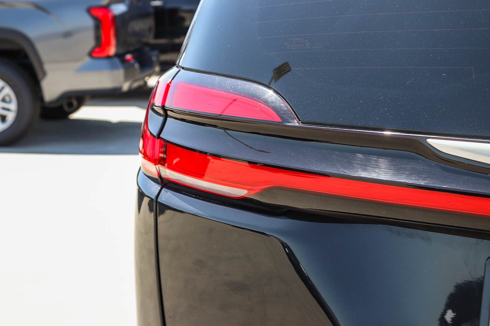 Used 2022 Chrysler Pacifica Touring-L FWD image 9