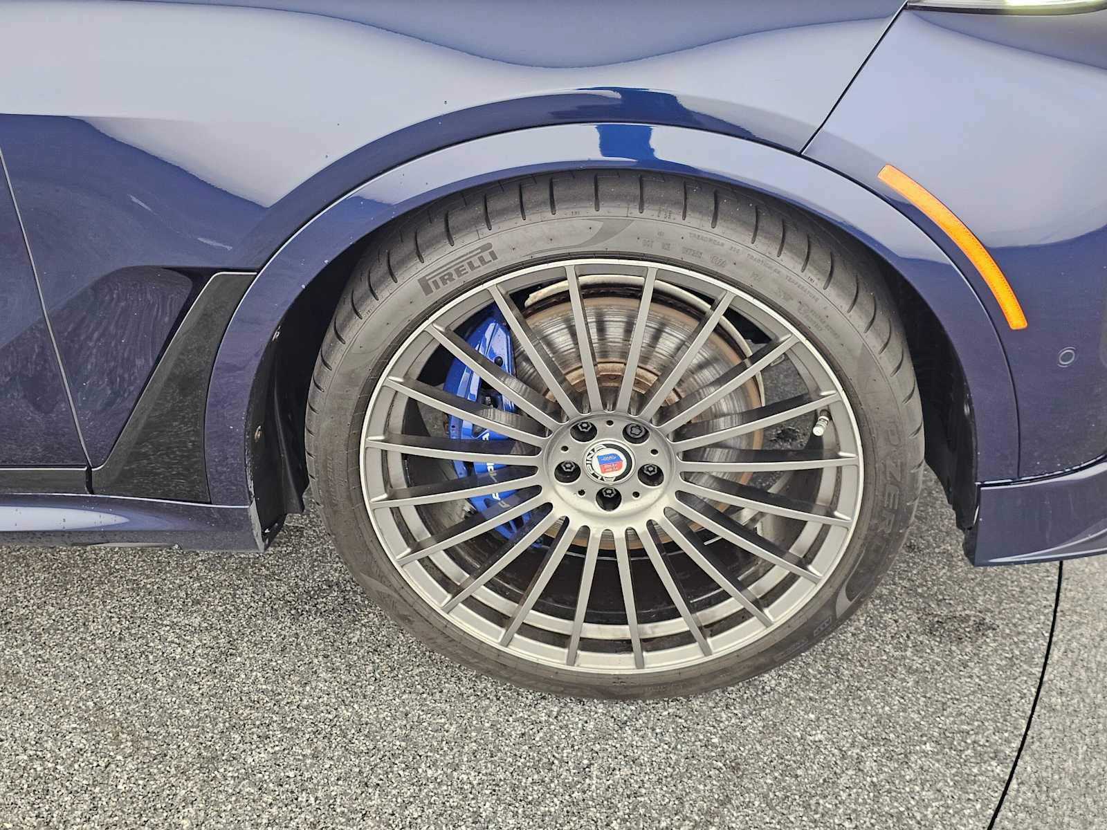 Used 2025 BMW ALPINA XB7 AWD/4WD image 9